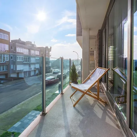 Apartmán Trendy En Stijlvol Aan Zee - 4p De Haan